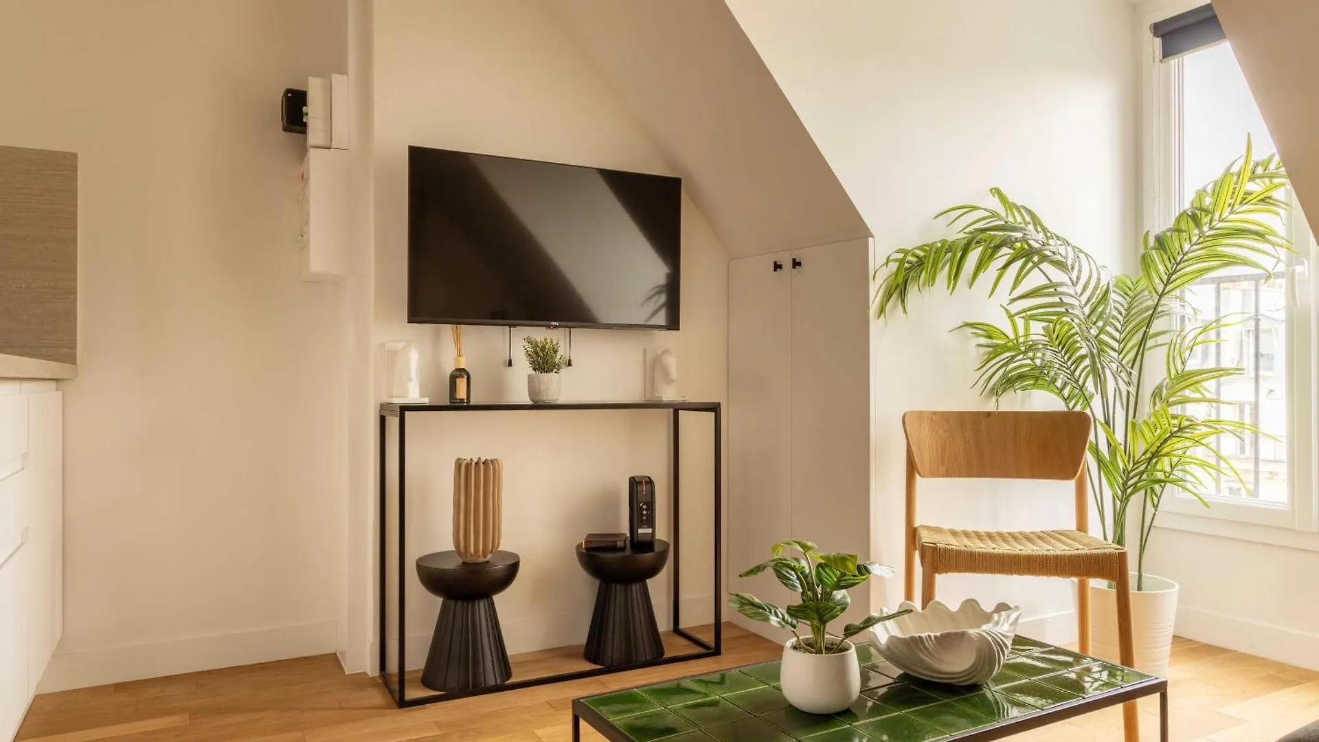 Charming Studio A C - 2P- Montorgueil Paris Feriehus
